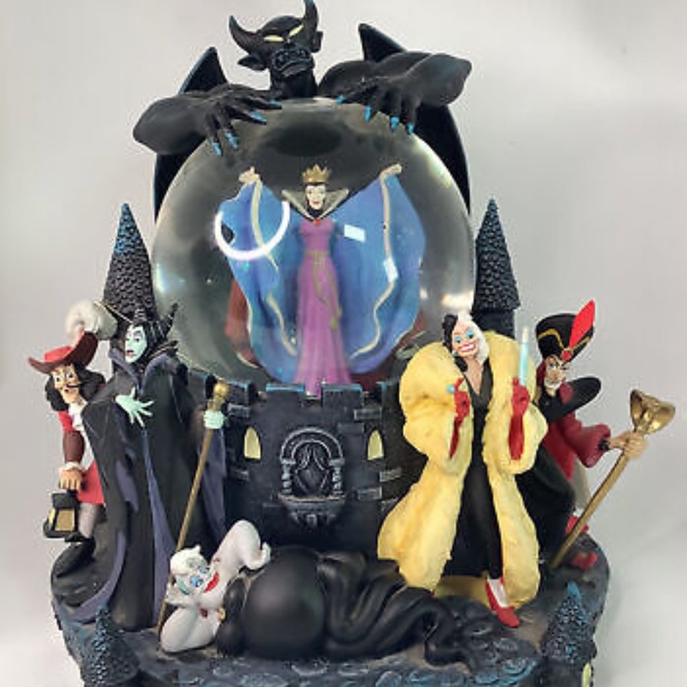 Walt Disney World Villian Snowglobe